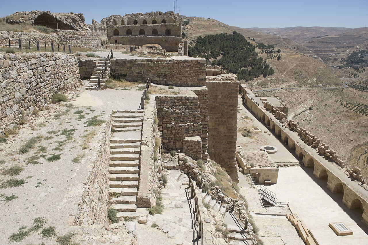 The Castle&amp;amp;amp;amp;#039;s Resilience Through Ages